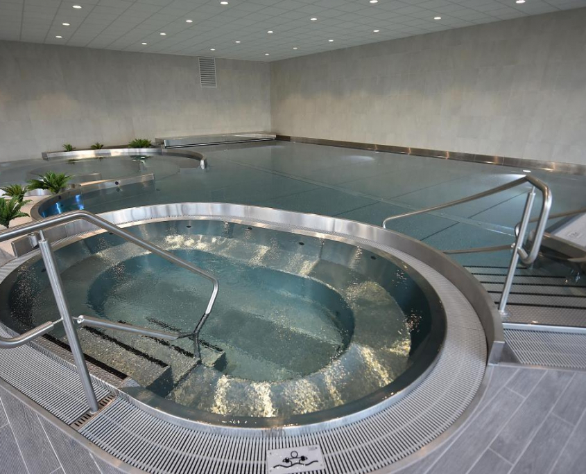 CarrobatC-valenciennes centre aquatique nungesser-Carrelage-1
